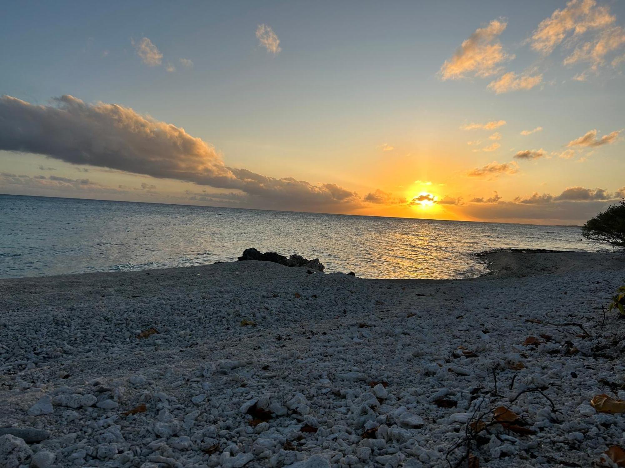 Hotel Rangiroa Bliss Tiputa Esterno foto